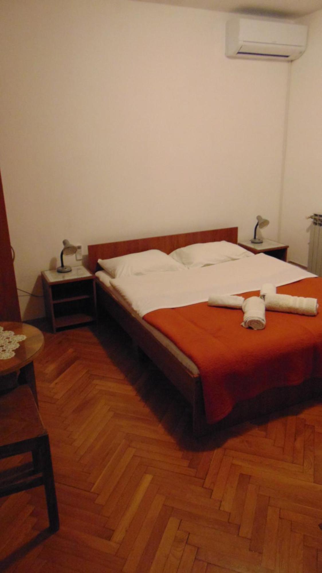 Marina Apartment End Rooms Vela Luka Oda fotoğraf