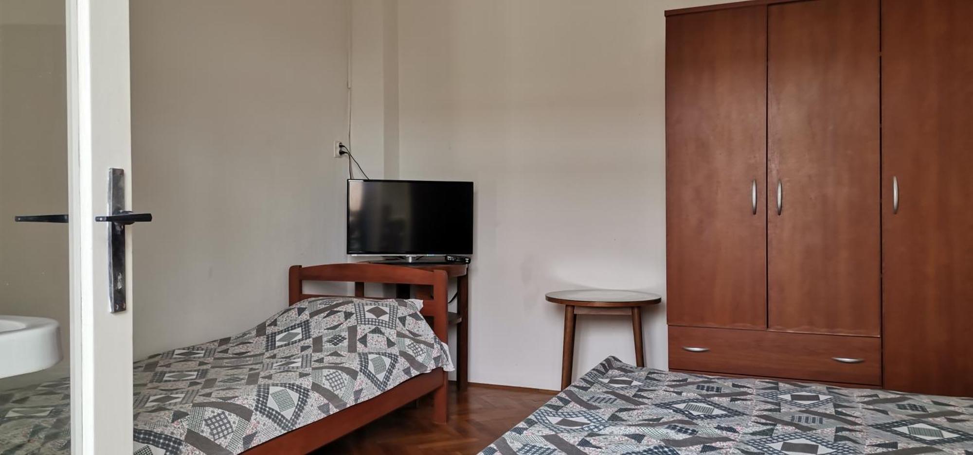 Marina Apartment End Rooms Vela Luka Oda fotoğraf