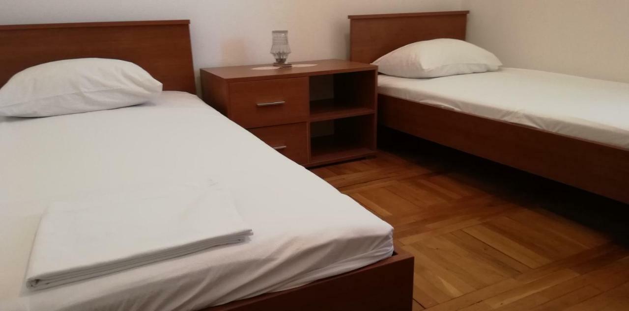 Marina Apartment End Rooms Vela Luka Dış mekan fotoğraf