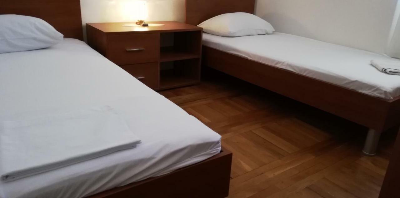 Marina Apartment End Rooms Vela Luka Dış mekan fotoğraf
