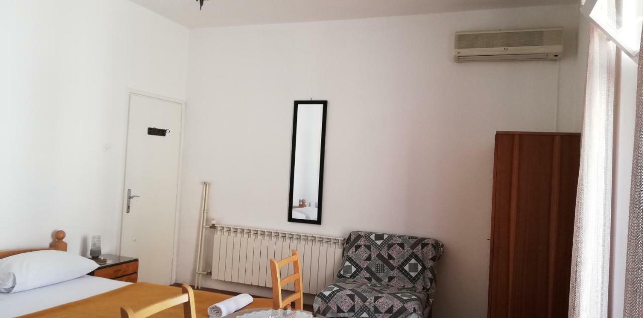 Marina Apartment End Rooms Vela Luka Dış mekan fotoğraf